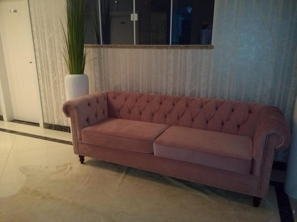 דירות בומבינאס Residencial Maristela מראה חיצוני תמונה